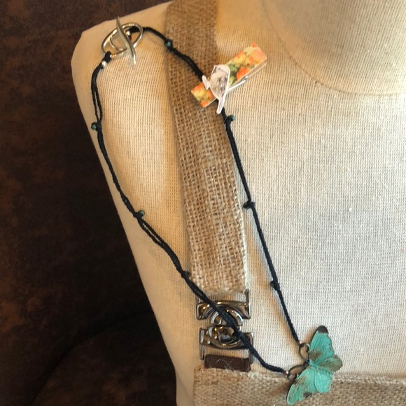 butterfly necklace in braided black cotton cord - Picture 1 of 3